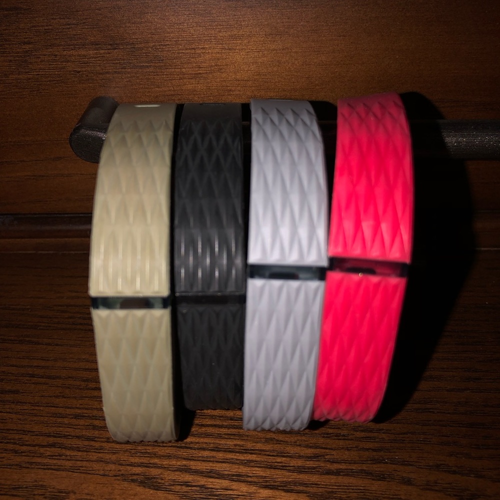 Fit bit watch bands like new